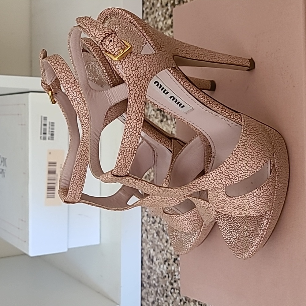 Miu miu lizard leather nude sandal heels 👠